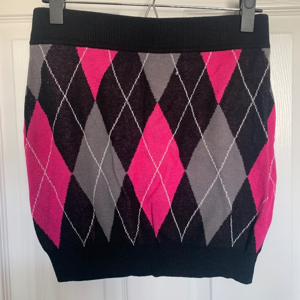 Current Mood Preppy knit mini skirt